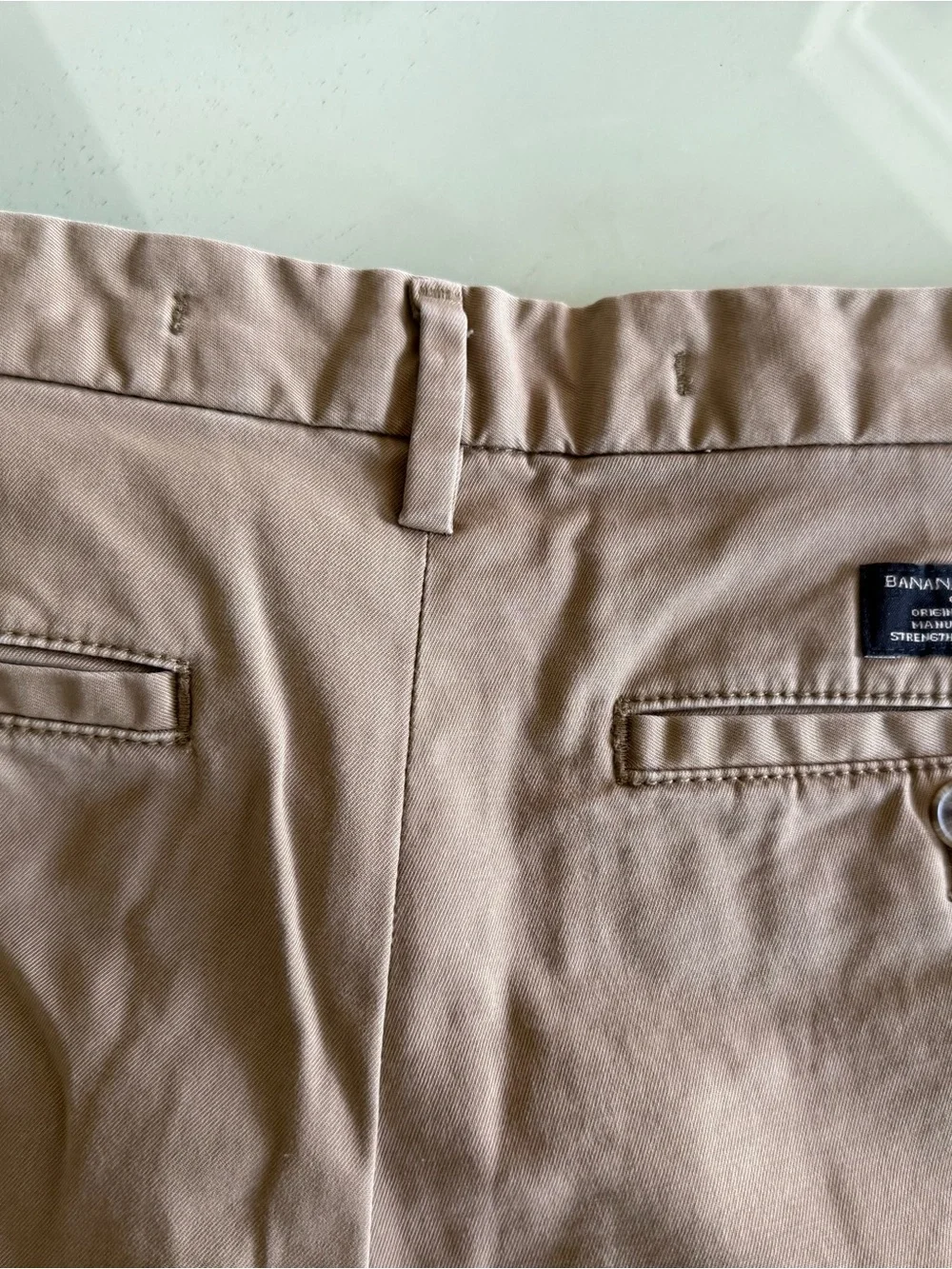 Banana Republic Men's Khaki Straight-Leg Chinos - Light Brown